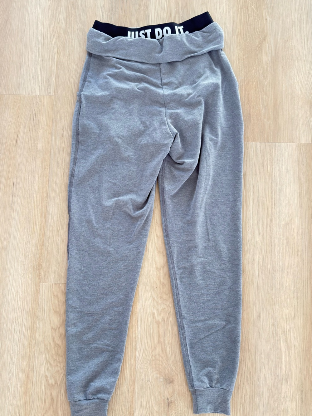 Nike Gray Fold-Over Waist Joggers - Picture 4 of 4
